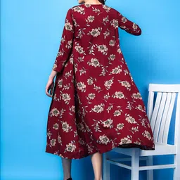 SCORPIUS Floral Printed Longline Crepe Open Front Shrug image 5
