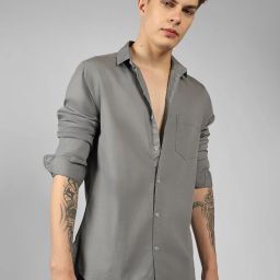 Men Slim Fit Solid Spread Collar Casual Shirt-image-12