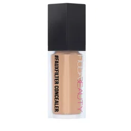 Huda Beauty Faux Filter Luminous Matte Concealer with Almond Oil 9ml - Cookie Dough 4.3-15