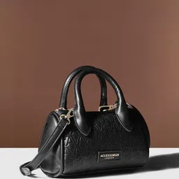 Accessorize Textured Bowling Handheld Bag with Quilted image 2