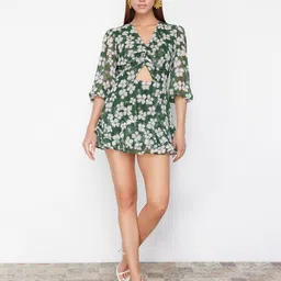 Trendyol Printed V-Neck Playsuit-9
