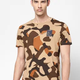 Wrangler Men Brown & Beige Regular Fit Camouflage Printed T-shirt-picture-10