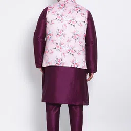 Hangup Men Magenta Kurta with Pyjamas & Nehru Jacket Set image 4
