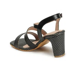 ICONICS Printed Open Toe Block Heels With Buckle Closure image 3