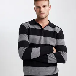 DeFacto Spread Collar Striped Pullover-image-13
