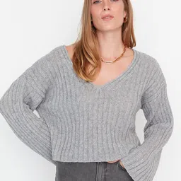 Trendyol Ribbed V-Neck Pullover-25