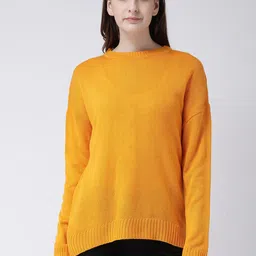 Club York Women Yellow Pullover-image-96