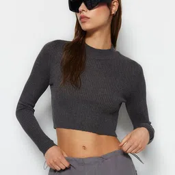 Trendyol Ribbed Crop Pullover image 2
