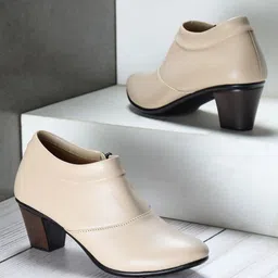 Shezone Cream-Coloured Block Heeled Boots-12
