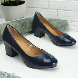 Carlton London Round Toe Block Heeled Pumps-52