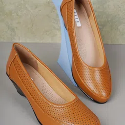 ELLE Women Camel Brown Laser Cuts Wedge Pumps-29