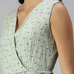 SHOWOFF Green & Red Printed Basic Jumpsuit image 4