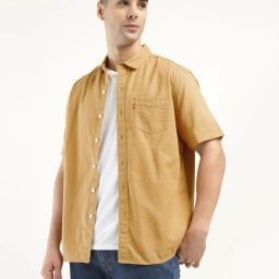 Men Slim Fit Solid Spread Collar Casual Shirt-image-32
