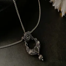 I Jewels Oxidised Silver-Plated Beaded Mathapatti With Ghungroo-4
