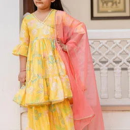 Cutiediva Girls Floral Printed Angrakha Gotta Patti Anarkali Kurta With Sharara & Dupatta-image-4