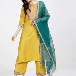 Vishudh Women Yoke Design Kurta with Palazzos & Dupatta-image-74
