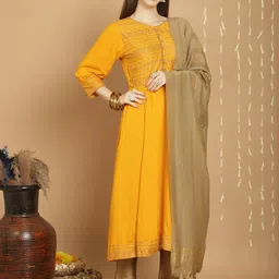 Tulsattva Ethnic Motif Printed A-Line Kurta & Trousers With Dupatta image 4