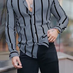 Men Regular Fit Striped Casual Shirt-image-22