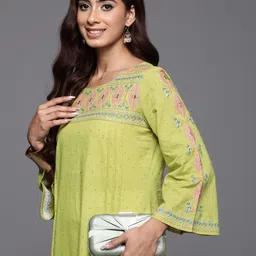 Varanga Women Embroidered Flared Sleeves Thread Work Kurta-picture-13