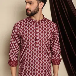 Anouk Maroon Ethnic Motifs Printed Cotton Linen Short Kurta-picture-22