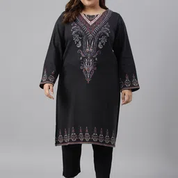 W Women Plus Size Ethnic Motifs Printed Flared Sleeves Kurta-8