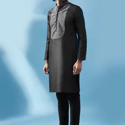 KISAH Ethnic Motifs Embroidered Mandarin Collar Kurta-picture-58