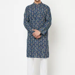 Fabindia Men Blue Paisley Printed Cotton Kurta-image-58