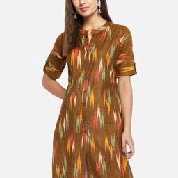 Vastraa Fusion Women Brown Yoke Design Thread Work Kurta-image-30