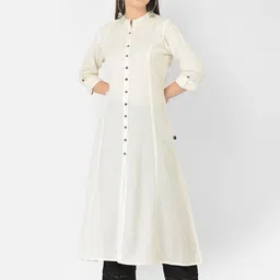Pistaa Women Off White Kurta-26