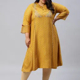 W Women Yellow Printed Flared Sleeves Thread Work Kurta-picture-30