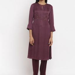 W The Folksong Collection Women Purple Keyhole Neck Thread Work Asymmetric Kurta-picture-45
