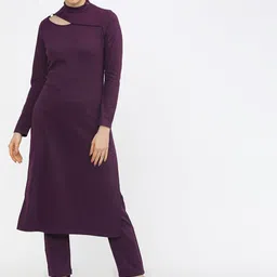 Vishudh Women Purple Solid Straight Kurta-image-46