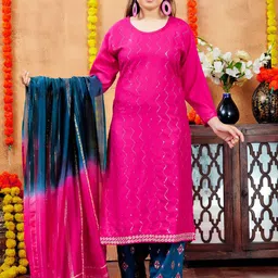 Aarika Girls Floral Sequinned Kurta-image-22