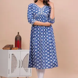 Light Daisy Ethnic Motifs Printed Sequinned Empire A-Line Kurta-14