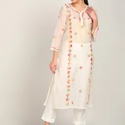VAHSON Embroidered Chanderi Lucknowi Chikankari Straight Kurta-image-9