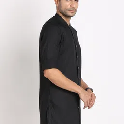 Turtle Men Thread Work Kurta image 5