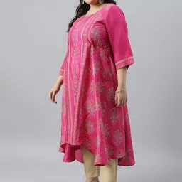 W Plus Size Ethnic Motifs Printed Flared Sleeves Regular A-Line Kurta image 4