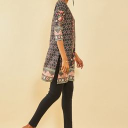 Soch Floral Printed Round Neck Three Quarter Sleeves Above Knee Straight Kurta-picture-46