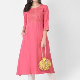 Span Ethnic Motifs Yoke Design Sequinned A-Line Kurta image 4