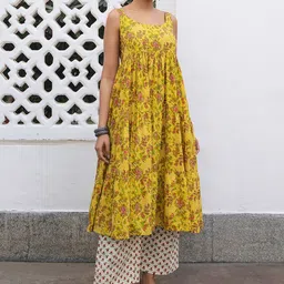 Janasya Floral Printed Empire Pure Cotton Anarkali Kurta with Trousers image 1