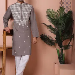 Jompers Ethnic Motifs Embroidered Regular Mirror Work Kurta with Pyjamas-picture-14