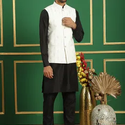 Anouk Embroidered Regular Sequinned Kurta & Pyjamas-78