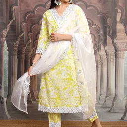 Vishudh Women Floral Printed Regular Thread Work Pure Cotton Kurta with Trousers & Dupatta-image-75
