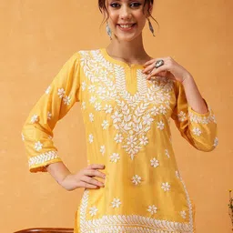 ADA Ethnic Motifs Embroidered Chikankari Kurti-picture-39