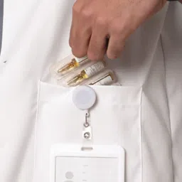 knya Lab Coat image 4