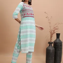 Vishudh Striped Pure Cotton Kurta With Trousers & Dupatta image 4