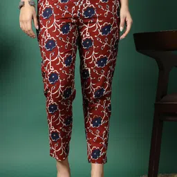 Sangria Floral Printed Cotton Trousers-picture-23
