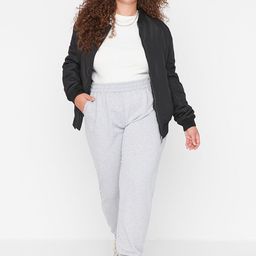 Trendyol Women Grey Joggers Trousers-image-78