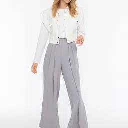 Trendyol Women Grey Pleated Culottes Trousers-image-85