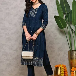 Ishin Ethnic Motifs Embroidered Pleated Kurta with Trousers-image-65